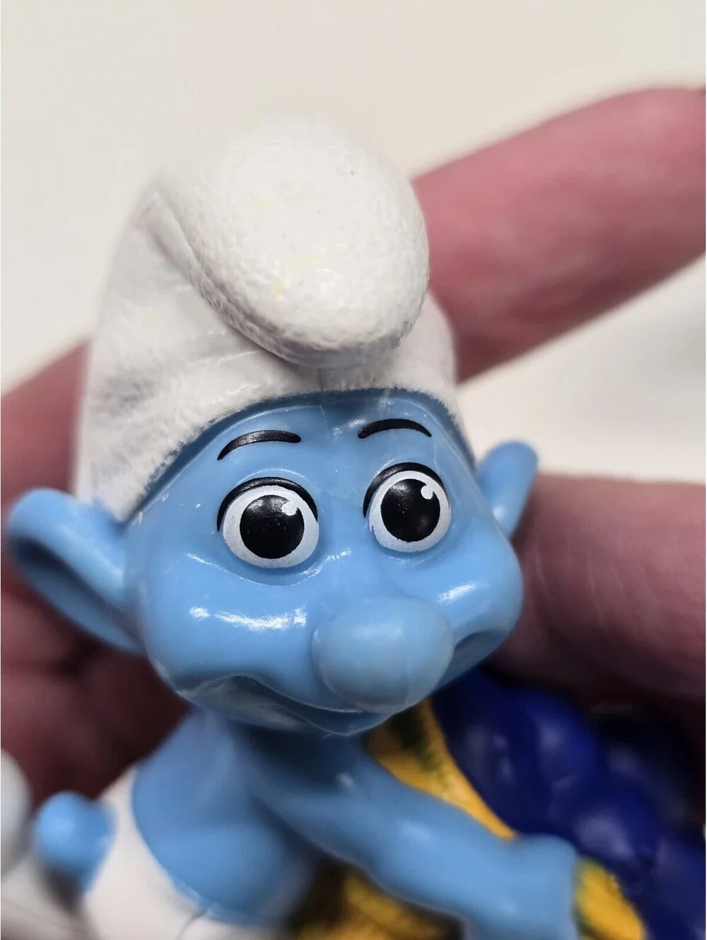 2011 Peyo VANITY & GREEDY Smurf Action Figure - McDonald’s Meal Toy